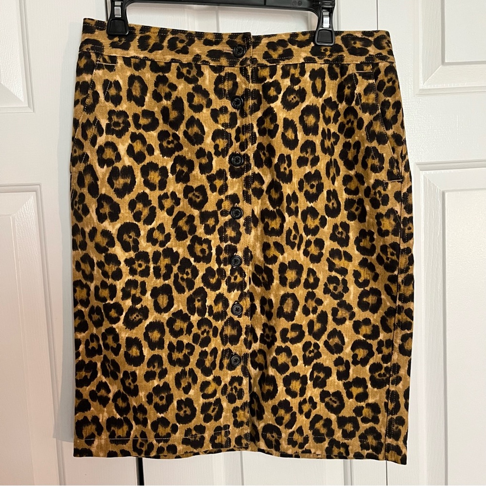 Host pick🎉Lauren Ralph Lauren- Animal print Pencil skirt